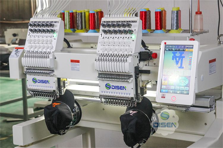 DSC-J1202 Borduurmachine met twee koppen 12 naalden 