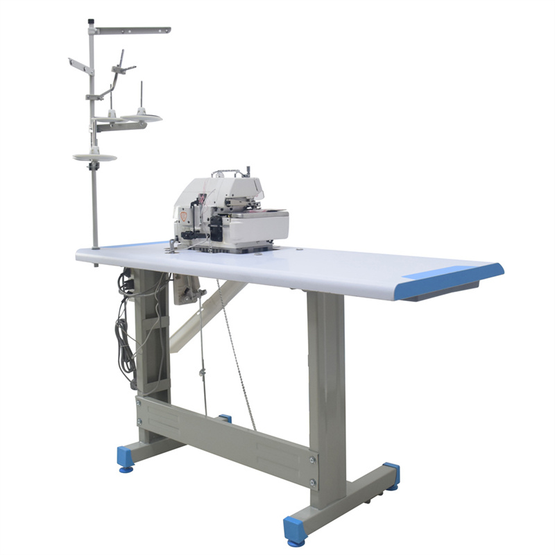 DS-747D industri&euml;le overlocknaaimachine 4 draads voor handdoekhoes Jack overkant 